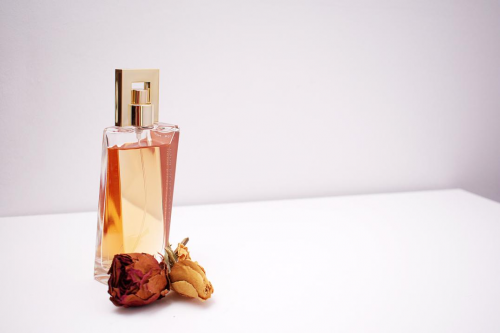 当气味成为营销新密码，香氛代工厂如何帮助品牌从感官俘获消费者