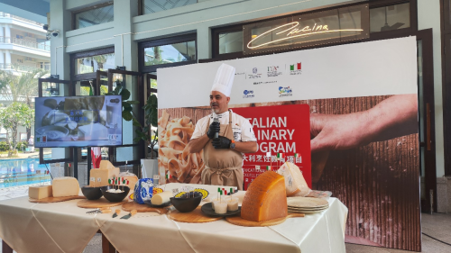意大利对外贸易委员会在三亚再次举办意大利烹饪教育项目大师班活动