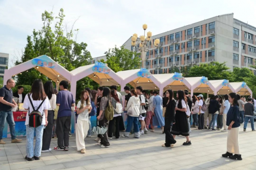 “非遗进校园”无锡学院专场活动暨锡山区首届吴歌汇演举行