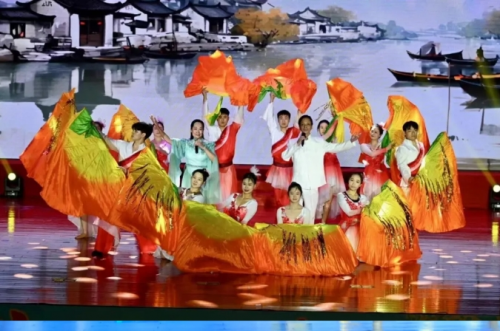 “非遗进校园”无锡学院专场活动暨锡山区首届吴歌汇演举行