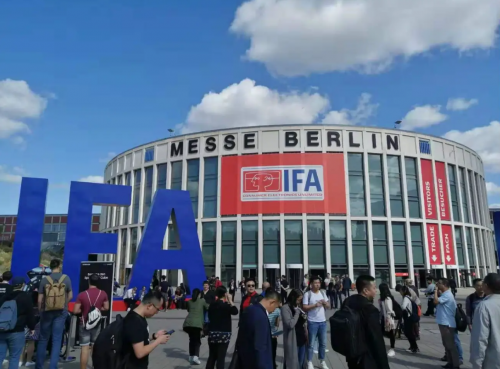 国产可视耳勺品牌激战IFA 2024？bebird蜂鸟连斩三项媒体大奖