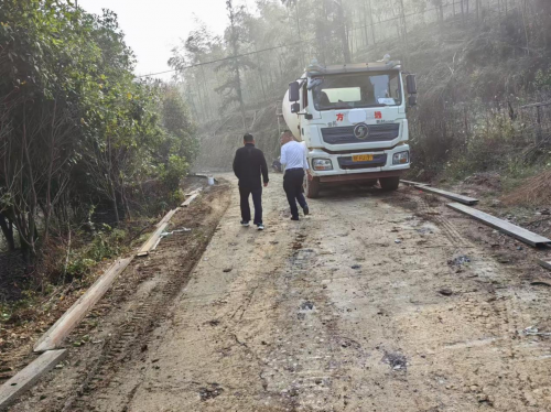 高桥镇财政所加强村级项目监管惠民生