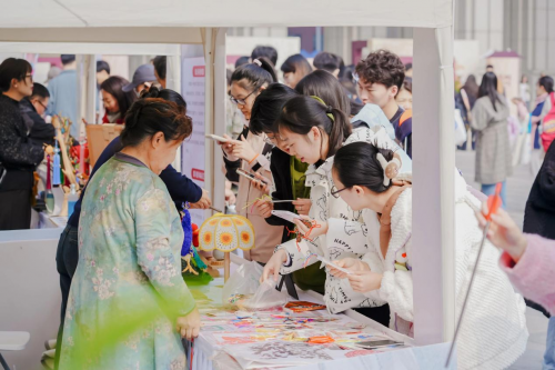 跟着悟空游大同，大同文旅市集展走进中国人民大学