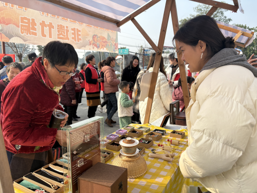 亲邻互享计划——“市集聚邻里 非遗在和林”和林村群众才艺荟萃暨工艺集市