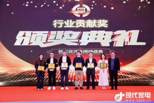 点赞！HCK哈士奇冰吧喜获三项重量级大奖