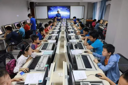 探索未来之路：人工智能考级，让孩子与未来对话
