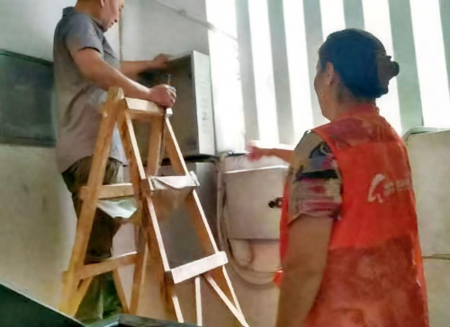 弱电箱焕新行动：老旧院落弱电箱美化项目助力环境提升