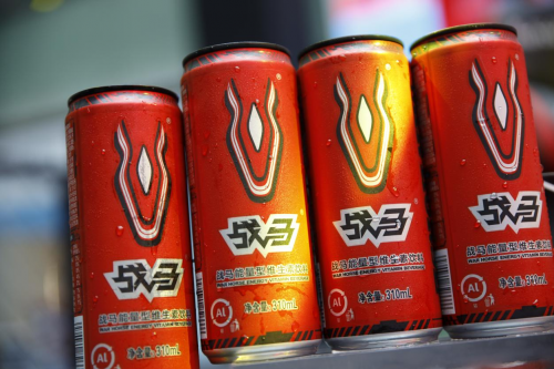 工作学习能量不足？这罐运动饮料来助力