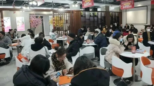 聚通装潢亮相上海城市家博会，打造放心家装新体验