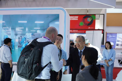 万业企业旗下凯世通亮相SEMICON：以“芯”破局，铸就国产半导体装备硬实力