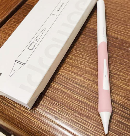 倍思电容笔怎么样？倍思、西圣、艾卓吉尔三大电容笔全面PK揭晓！