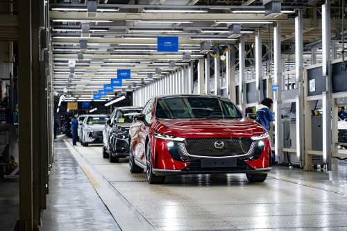 MAZDA 6e 出海，长安马自达新能源全球化加速