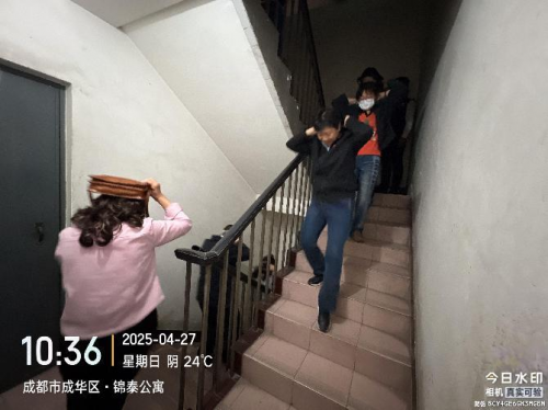 祥和里社区小区院落情景演练--地震应急疏散演练圆满开展！