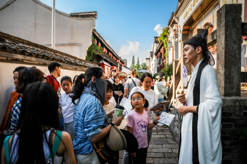 爱金华 逛古城|千年宋韵焕新颜 婺州古城上演沉浸式文化盛宴