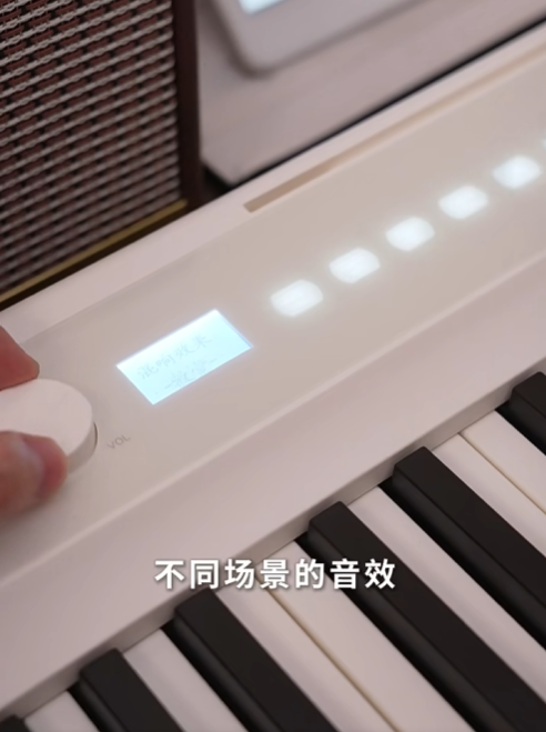 音乐生的 “开挂神器”-特伦斯 V50 折叠琴