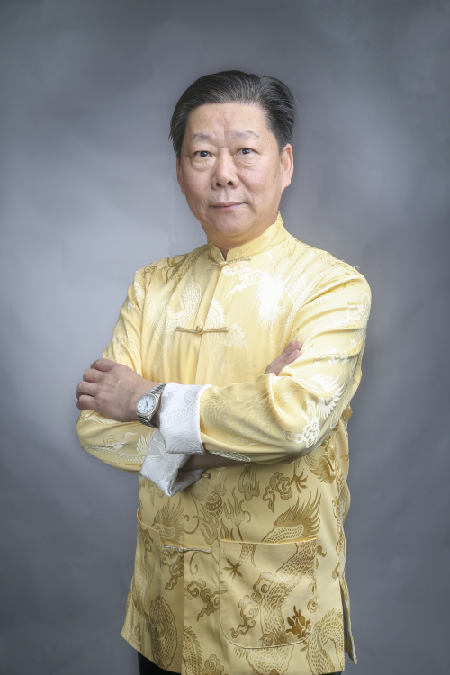 参透命运玄机 点亮智慧人生——记香港风水易学杰出人物 昇龙图1