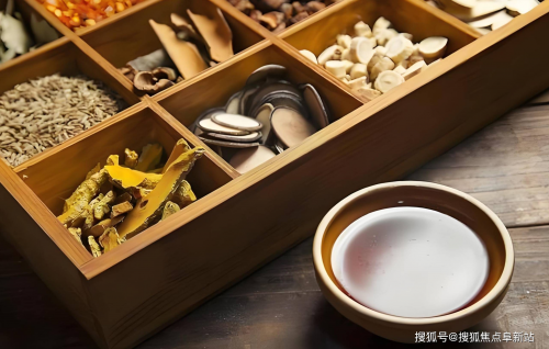 武汉国粹中医院谢政利医生：精准攻克肿瘤难题，擅长多病种治疗与调养