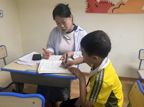 贝蒂星托管中心 荣获  2025年度东莞市首届《金牌托管中心》评选活动冠军