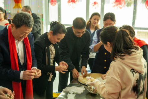 2025新春小年，辽宁省慈善联合总会到省孤儿学校开展慰问活动