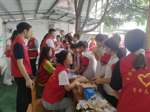 玉林师范学院商学院：小小才智家，商学趣成长