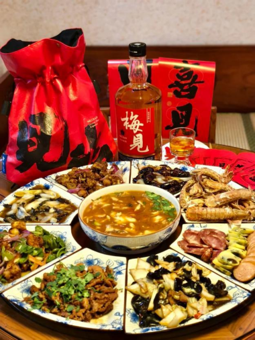芒种至，青梅香，喝好酒梅见青梅酒