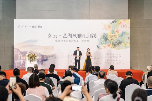 弘扬千年紫砂文化！王一油画亮相陶都宜兴