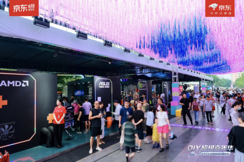 大牌DIY尖货现场体验京东MALL北京双井店DIY嘉年华成网红打卡地