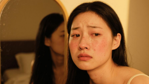 敏感肌出游搭子！杜莎之谜去红瓶提前给肌肤 &quot;灭火&quot;