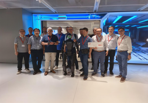 奥地利驻华领事盛赞鹿明机器人  LUS2人形机器人展现全球领先技术