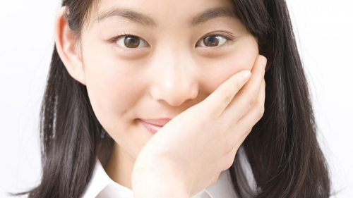 紅臉蛋褪紅指南，東方佰麗修顏瓶是關(guān)鍵