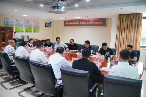 青海省政协、慈善联合总会一行莅临东南眼科医院调研
