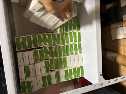 联合执法亮剑！英诺皮肤世家协同警方摧毁特大制假产业链