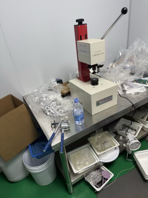 联合执法亮剑！英诺皮肤世家协同警方摧毁特大制假产业链