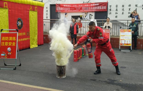 圣灯社区“睦邻圣灯”项目圆满收官，多元共治绘就社区新画卷