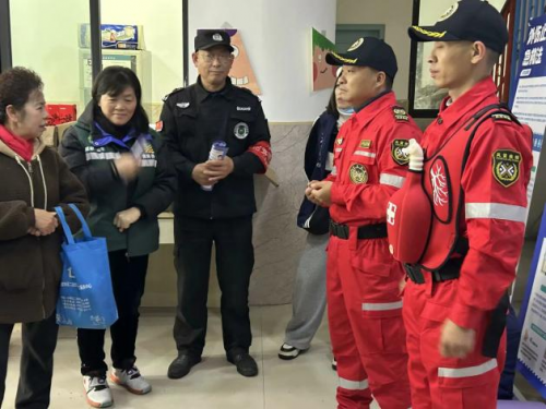圣灯社区“睦邻圣灯”项目圆满收官，多元共治绘就社区新画卷