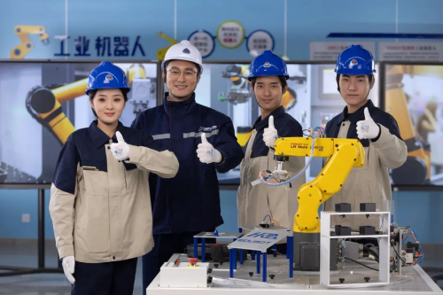 初中生成绩一般，学习PLC技术让你甩开同龄人！