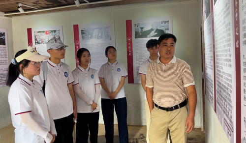 赣南师范大学物理与电子信息学院：红色走读进石城 初心不忘来时路(图4)