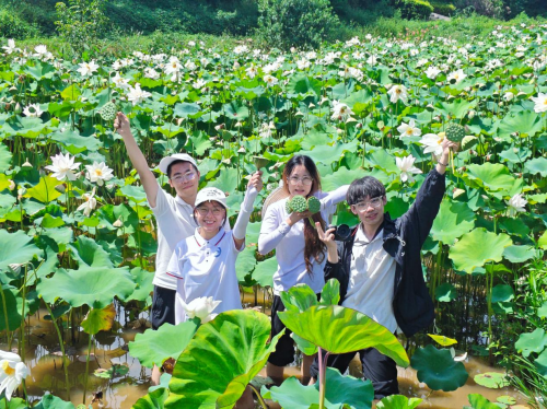 赣南师范大学：学思践悟砺初心 薪火相传担使命(图9)