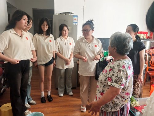 爱国奋斗·薪火相传 ——“暖社区 扶幼苗”暑期儿童关爱活动(图5)