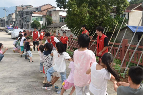 中南大学“源动宁乡”支教团多元课堂点亮巷子口镇童心