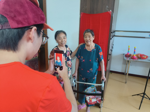 以青春足迹，为银龄时光留影(图3)