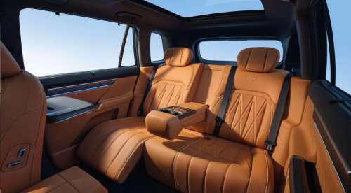 ‌1300km续航+稳如磐石，eπ008带全家奔赴山海，暑期出游安心无忧