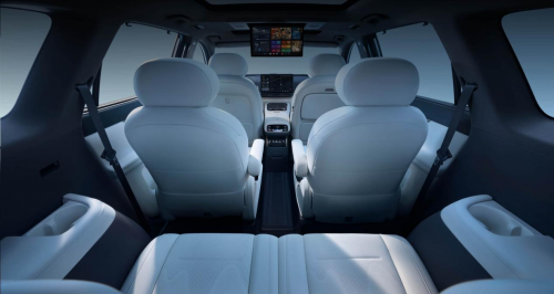 ‌1300km续航+稳如磐石，eπ008带全家奔赴山海，暑期出游安心无忧