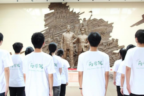 萍乡卫生职业学院“药”拾初心服务队赴芦溪县开展暑期“三下乡”活动(图3)