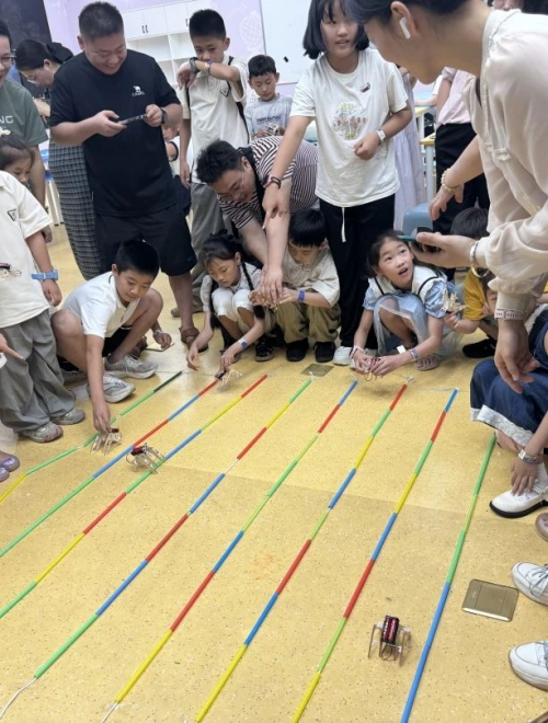 “童画AI 科技馆奇妙绘”全省科技馆联动活动圆满收官