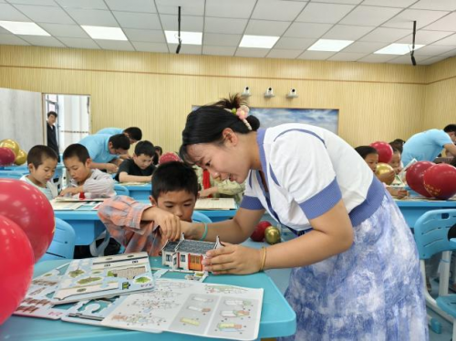 测水架桥育新苗 兰州工业学院土木学子甘南践行青年担当