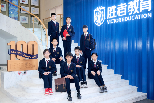 从沙漠徒步到商业路演：胜者少年商学院到底在培养什么？