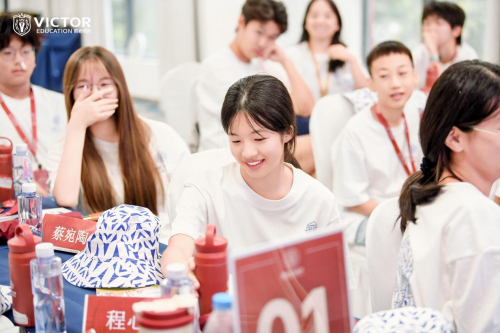 从沙漠徒步到商业路演：胜者少年商学院到底在培养什么？