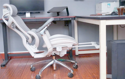 西昊、夏草木人体工学椅好用吗?如何选?测评性能大战!