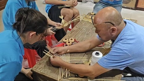舒韵非遗寻踪，青春筑梦传承——皖江工学院赴六安市舒城文化之约开展暑期实践活动